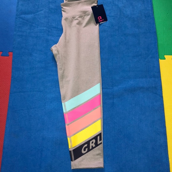 GAPFit Capri Girls Leggings - Picture 6 of 7